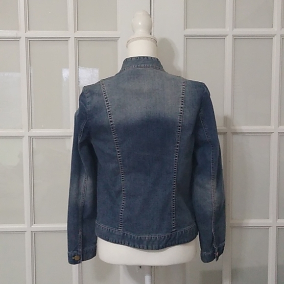 Chico's Golden Paisley Denim Jacket Chico's Size - 0 (4/Small) - Picture 6 of 16